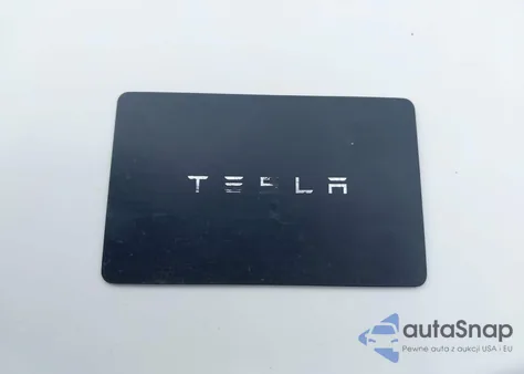 2022 Tesla Model Y Long Range Dual Motor All-Wheel Drive из США, поврежденный, VIN 7SAYGDEE3NF389125